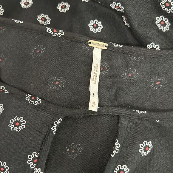 Free People Beck Black Floral Print Cut Out Neck Dress Size M - Picture 8 of 12